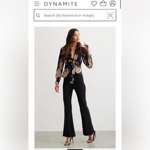 Dynamite v neck w tie blouse